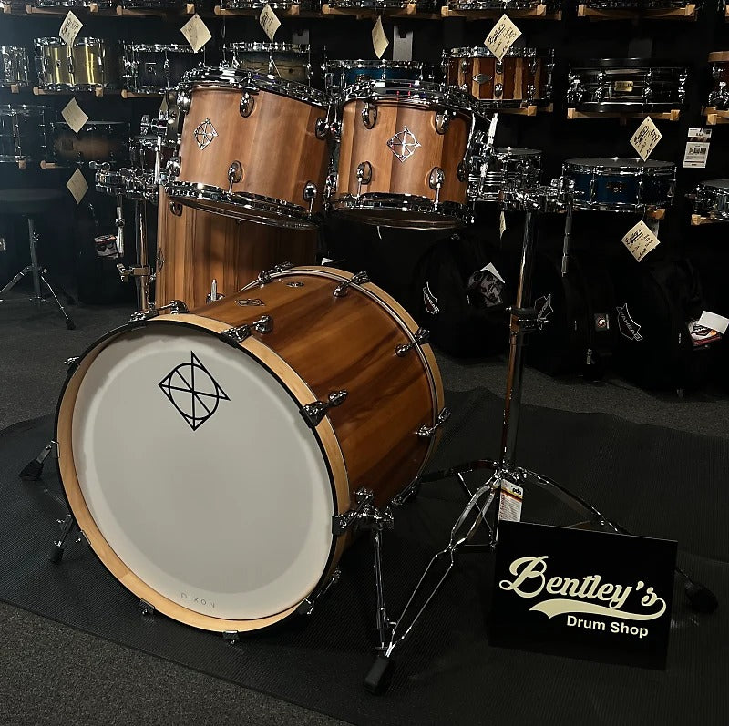 Juego de batería Dixon Cornerstone Maple de 10/12/16/22" en American Red Gum Satin Natural